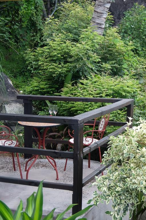 VI Miles Lodge Machabee 외부 사진